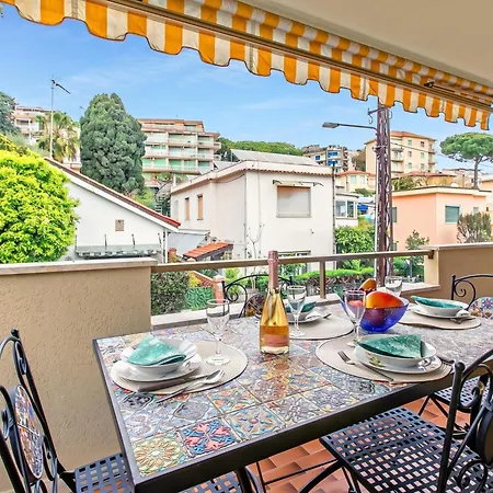 Sweet Silvana - With Terrace & Parking - Happy *