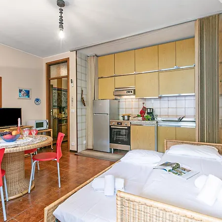 Sweet Silvana - With Terrace & Parking - Happy 公寓 *
