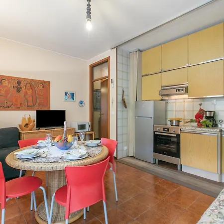 Sweet Silvana - With Terrace & Parking - Happy Διαμέρισμα
