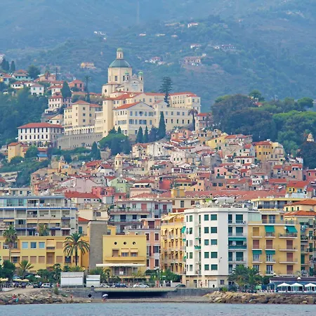 Sweet Silvana - With Terrace & Parking - Happy